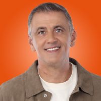 Invitatul de 12 cu Cosmin Cernat