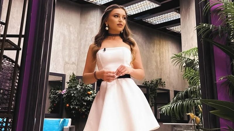 ȘOC! NU VEI CREDE ce a apărut pe contul Veronicăi de Instagram după ce a fost AMENINȚATĂ. Concurenta din Casa Iubirii le-a &icirc;nchis gura tuturor cu decizia radicală care a &Icirc;NFLĂCĂRAT internetul. A făcut asta fără frică și fără rușine