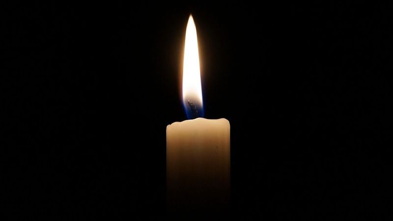 Vedetă NETFLIX, găsită moartă după ce a căzut de pe o clădire! Avea doar 37 de ani. Cum a avut loc tragedia?