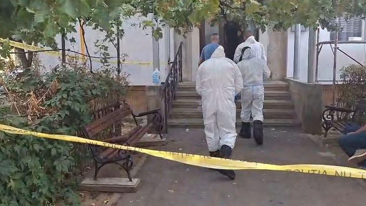 Sora femeii din Drobeta Turnu Severin găsită moartă în casă alături de fiul ei face dezvăluiri cutremurătoare