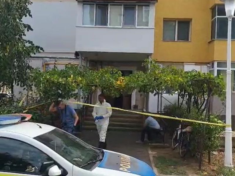 Sora femeii din Drobeta Turnu Severin găsită moartă în casă alături de fiul ei face dezvăluiri cutremurătoare