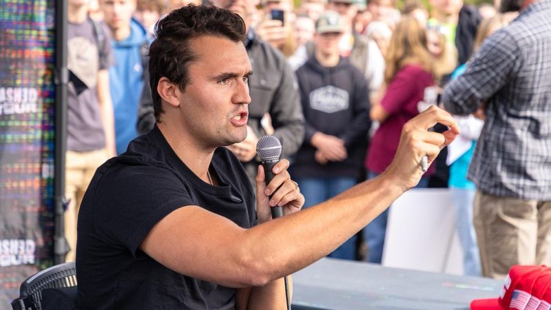 Charlie Kirk a fost împuşcat cu sânge rece 