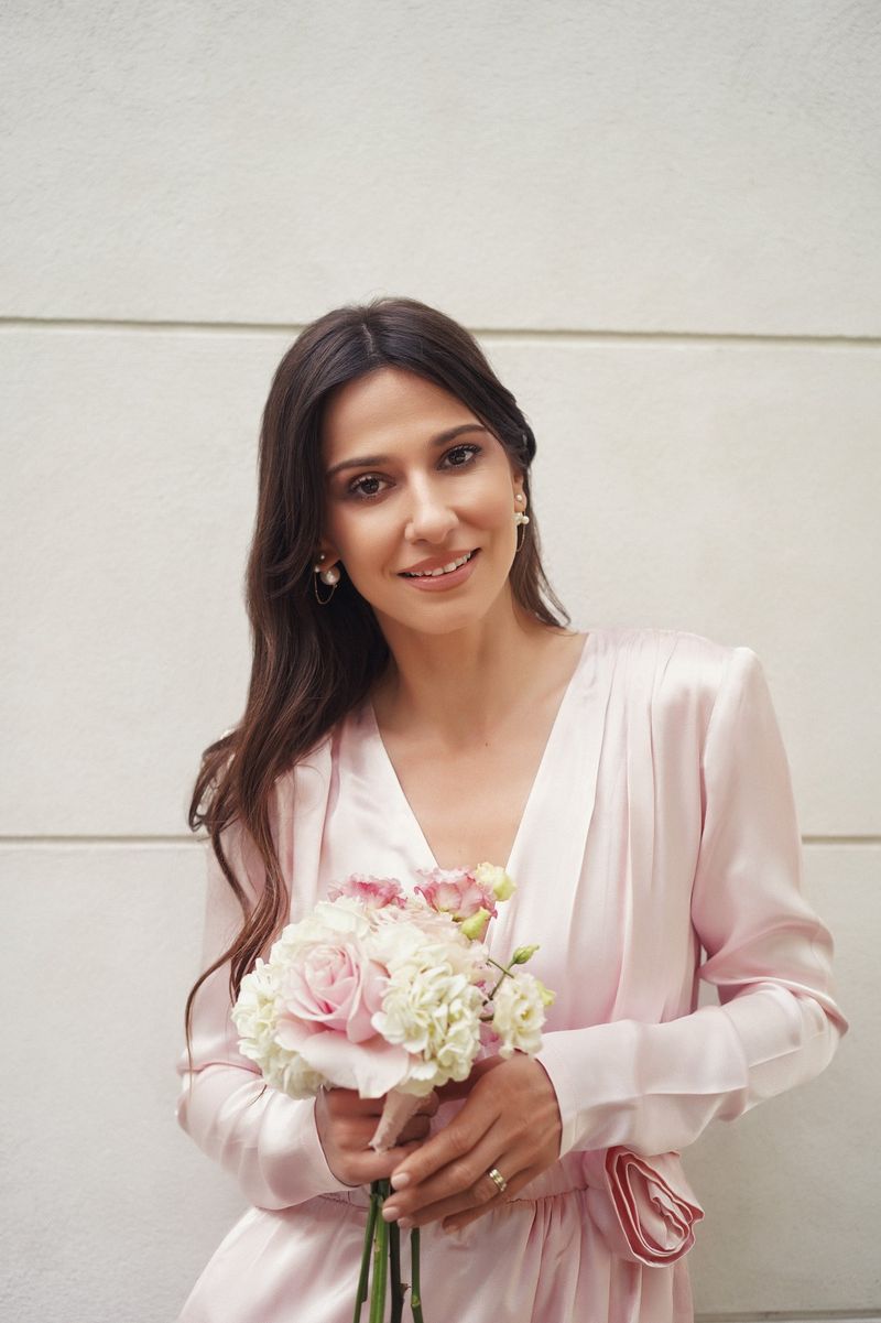 Cum îmbină Dana Rogoz profesia cu rolul de mamă