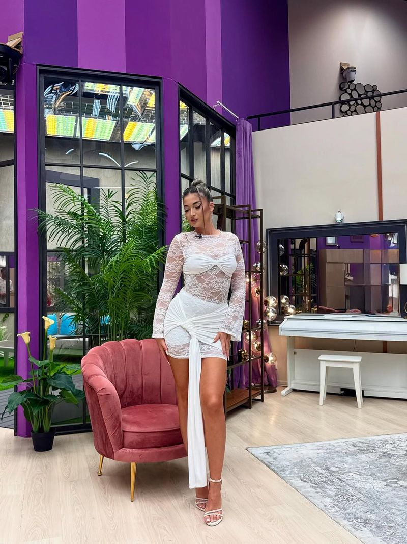 Manuela a fost descalificată 