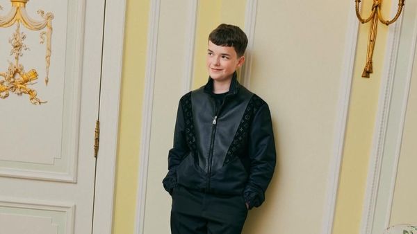 Starul NETFLIX, cel mai tanar castigator din toate timpurile ale premiilor Emmy. Owen Cooper si-a adjudecat marele premiu la doar 15 ani