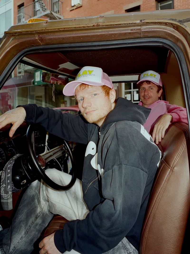 Ce spun criticii despre albumul Play lansat de Ed Sheeran? 