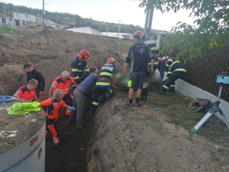 Bărbat surprins de un mal de pământ