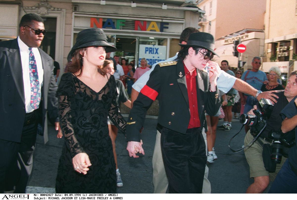 Lisa Marie Presley si Michael Jackson