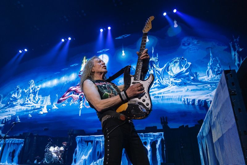 Vezi cât costă biletele la concertul Iron Maiden de pe 28 mai 2026