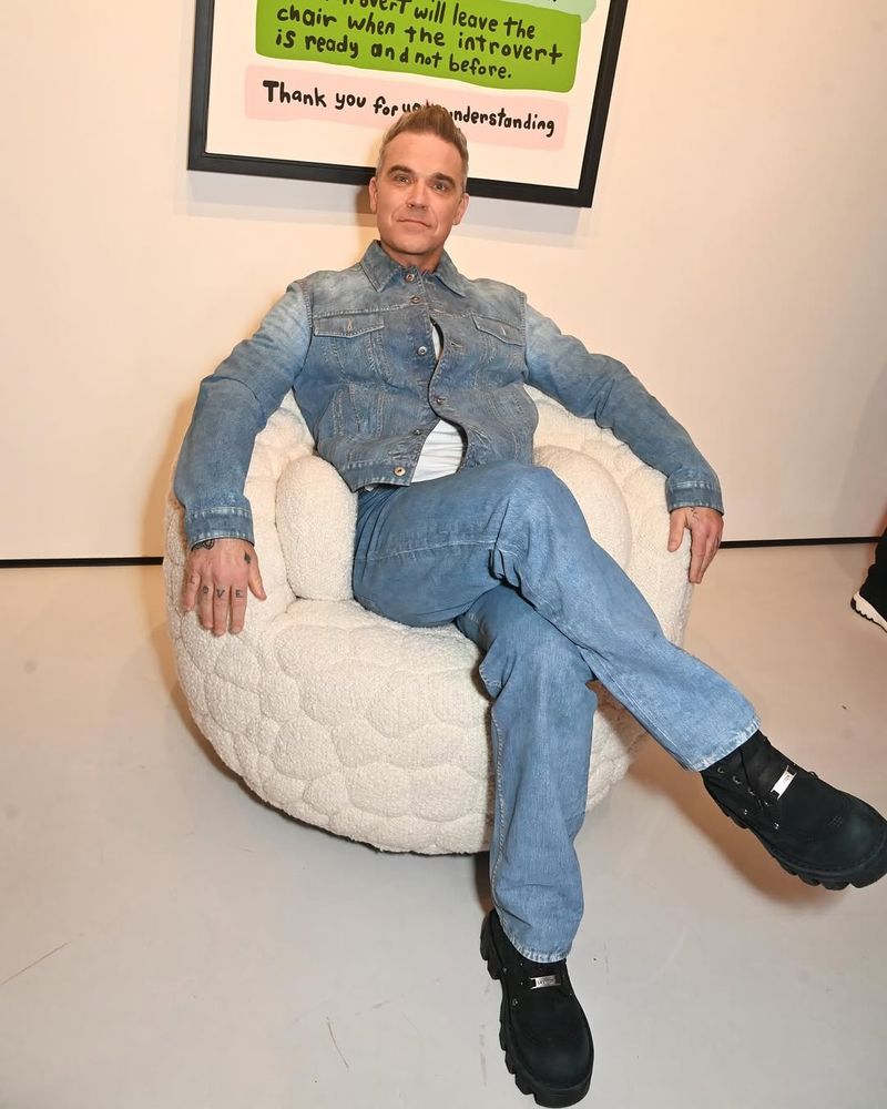 Ce se întâmplă acum cu ofițerii care au luat mită de la șoferii lui Robbie Williams?