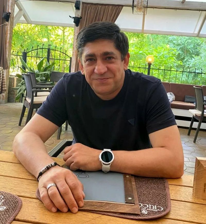 Corneliu Botgros răspunde acuzațiilor grave aduse de fosta soție, Adriana Ochișanu.