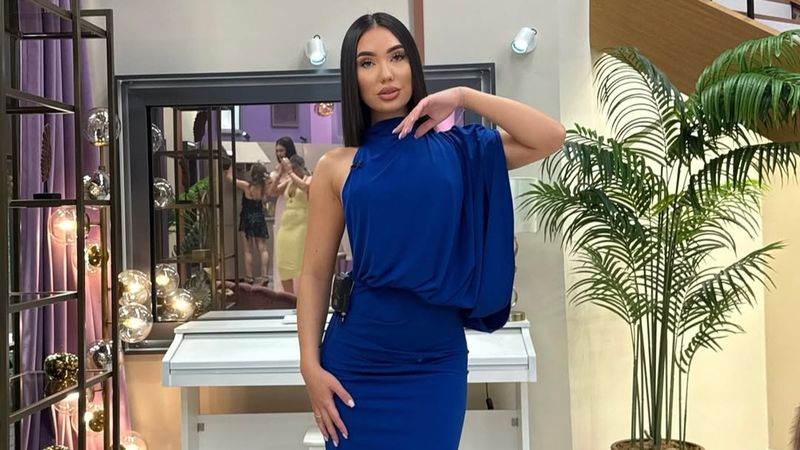 Anunț cu țintă clară! Ce a spus Alexandrina i-a lăsat pe toți &icirc;n tăcere: "Vreau să&nbsp;știe asta". MESAJUL NEAȘTEPTAT către cei cu care a &icirc;mpărțit competiția st&acirc;rnește reacții. Ce s-a &icirc;nt&acirc;mplat &icirc;n ZIUA DESCALIFICĂRII cu fosta concurentă din Casa Iubirii