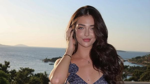 INCREDIBIL ce cadou de lux și-a făcut Andreea Bostănică de ziua ei de naștere! Influencerița a cheltuit c&acirc;teva sute de mii de euro: &bdquo;Un nou capitol &icirc;ncepe acum&rdquo;