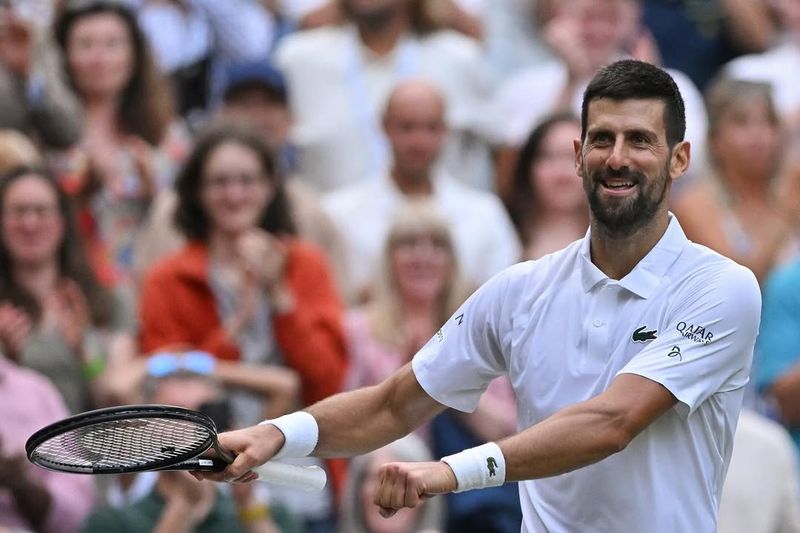 Momente dramatice pe teren! Novak Djokovici a vomitat în timpul meciului 