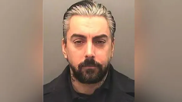 Ian Watkins, fostul solist al formatiei Lostprophets, ucis in inchisoare!