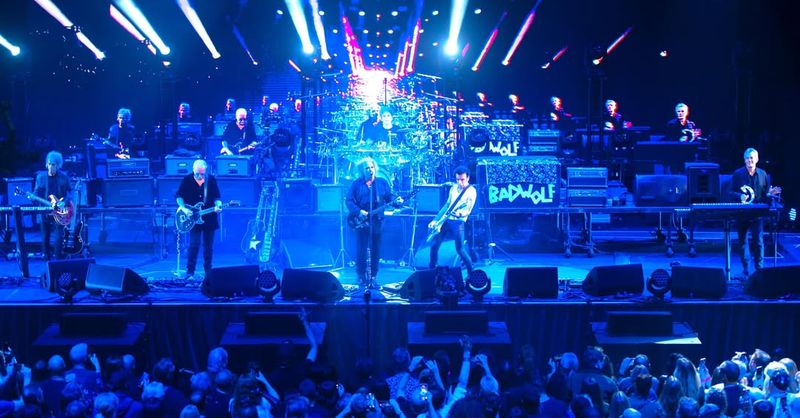 Vezi aici trupele care sunt cap de afiș pentru Electric Castle 2026 