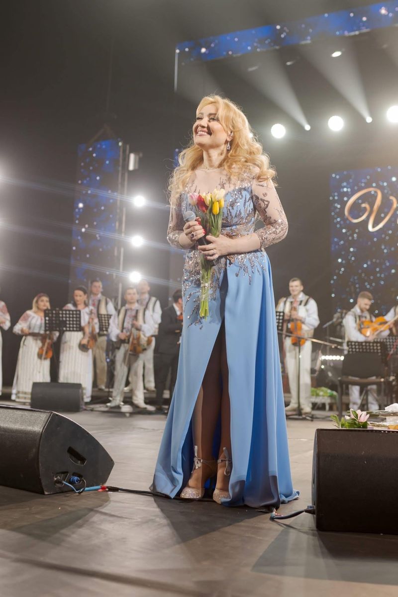 Adriana Ochișanu riscă să se confrunte cu probleme cu legea 