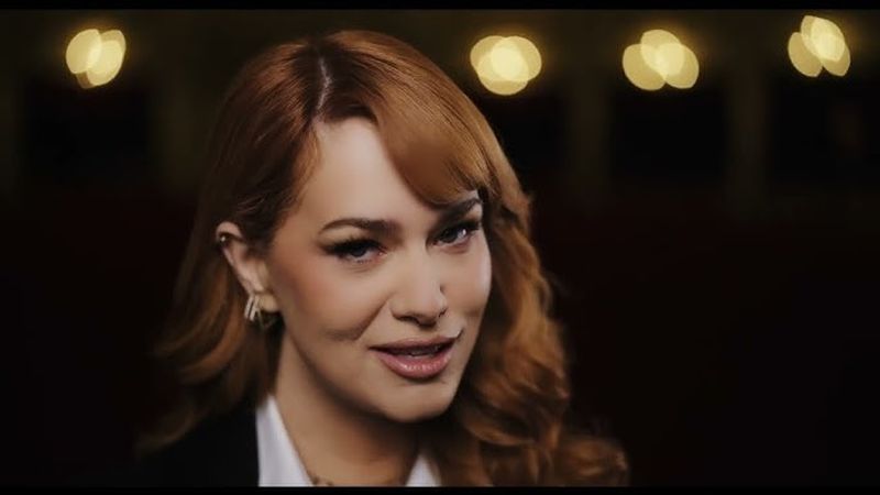 Feli, despre lansarea piesei "M&acirc;inile", melodie extrasă de pe albumul "Drama mama": "Va fi coloana sonoră pentru multe povești perfect-imperfecte de iubire de aici &icirc;nainte!"