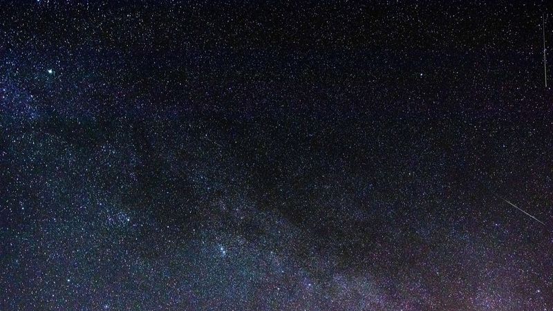 ORIONIDELE &icirc;n 2025. Pe ce dată putem vedea ploaia de meteori din luna octombrie?