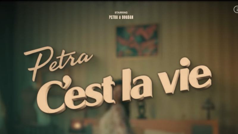 Ce spune Petra despre versurile piesei C'est la vie: "Este despre oameni care se &icirc;nt&acirc;lnesc la momentul potrivit, dar nu știu cum să răm&acirc;nă"