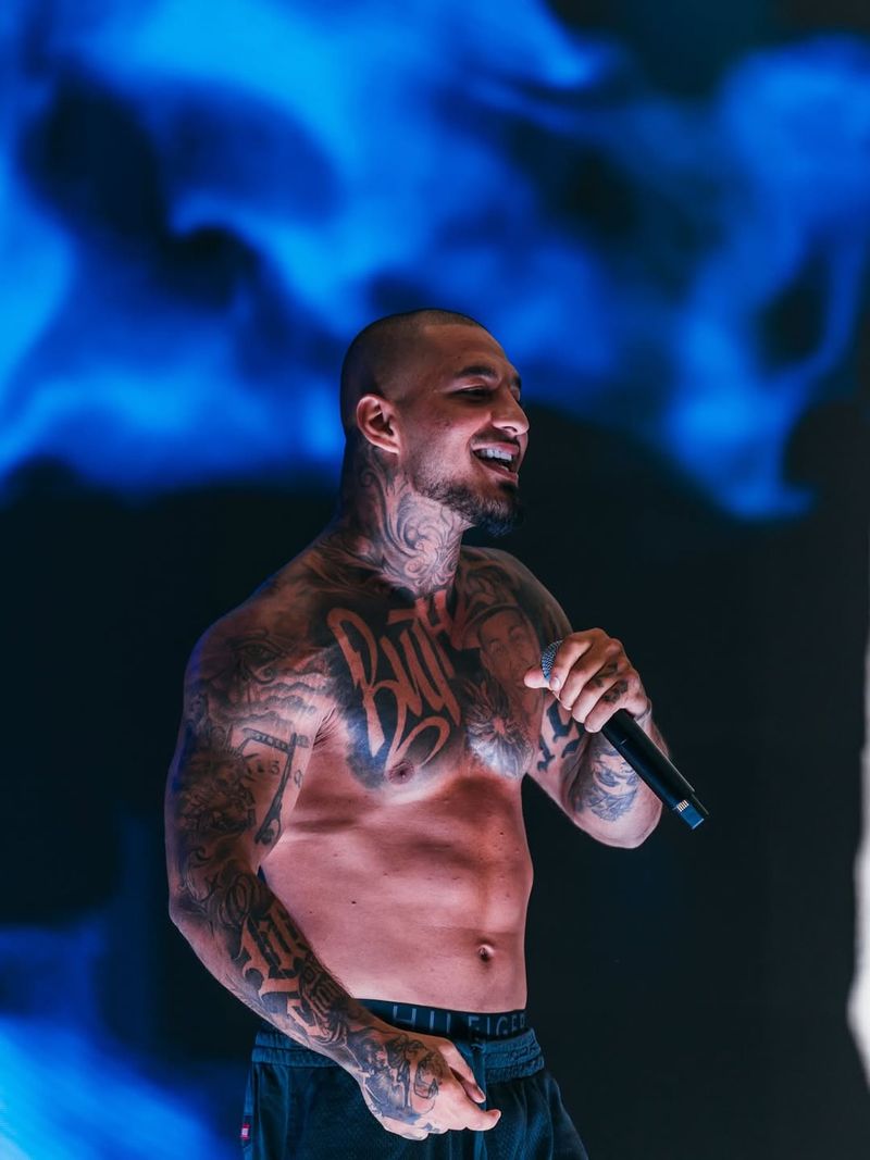 Sami G, filmat în timp ce țipa la un fan 