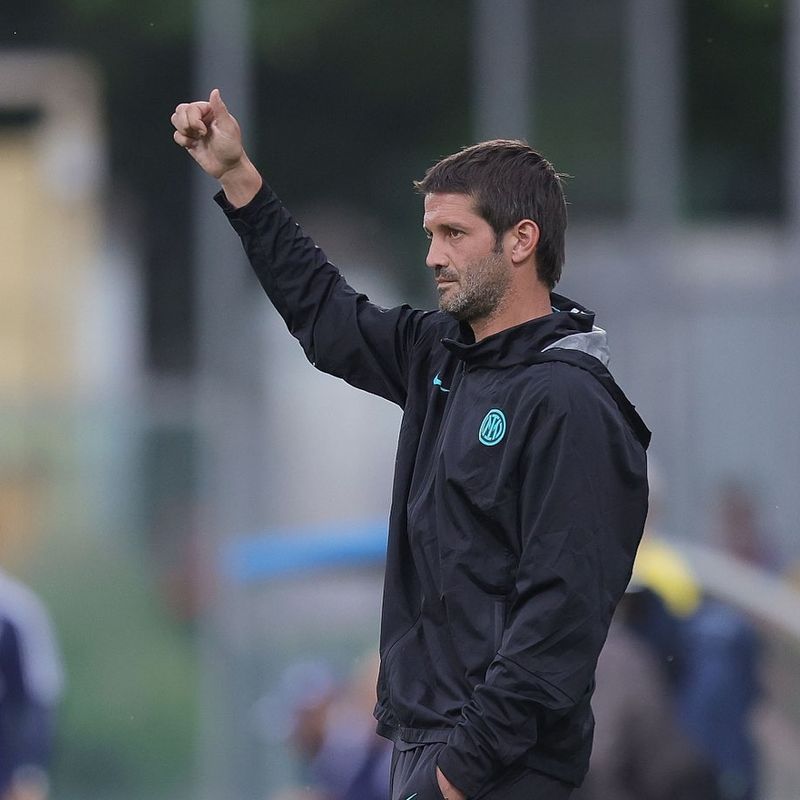 Cristian Chivu împlineşte 45 de ani