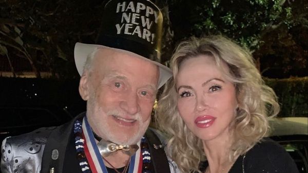 Celebrul astronaut american Buzz Aldrin este în DOLIU! Soția lui, românca Anca Faur, s-a stins din viață la 66 de ani. Mesajul emoționant transmis de acesta: „Sunt foarte norocos că am găsit și m-am căsătorit cu iubirea vieții mele”