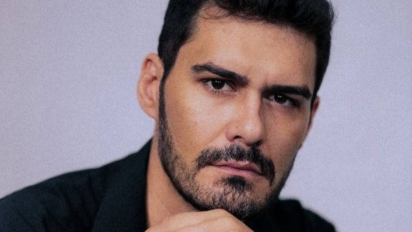 Val de reacții după ce George Burcea, fostul soț al Andreei Bălan, a anunțat că va intra în cursa pentru Primăria Capitalei! Decizia actorului a surprins pe toată lumea: „Ce glumă bună. S-au terminat filmele?”