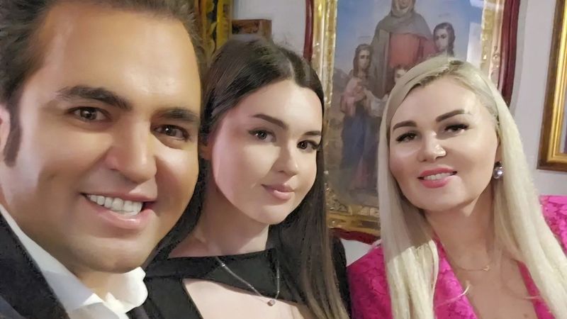 Igor Cuciuc ad&acirc;ncește și mai mult misterul morții fiicei sale! &Icirc;ndrăgitul interpret, noi declarații după ce cazul a luat o &icirc;ntorsătură total neașteptată: &bdquo;Trebuia să mai trăiești, să c&acirc;nți, să-ți vezi visul &icirc;mplinit&rdquo;