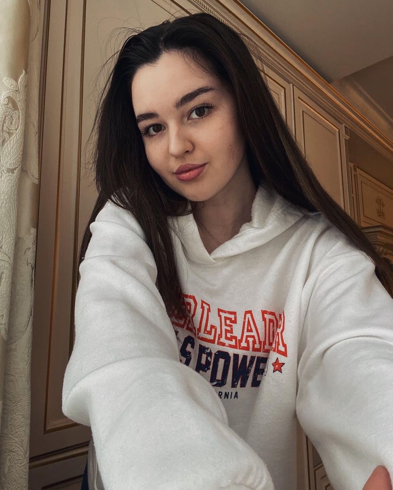 Andreea Cuciuc a murit la 17 ani