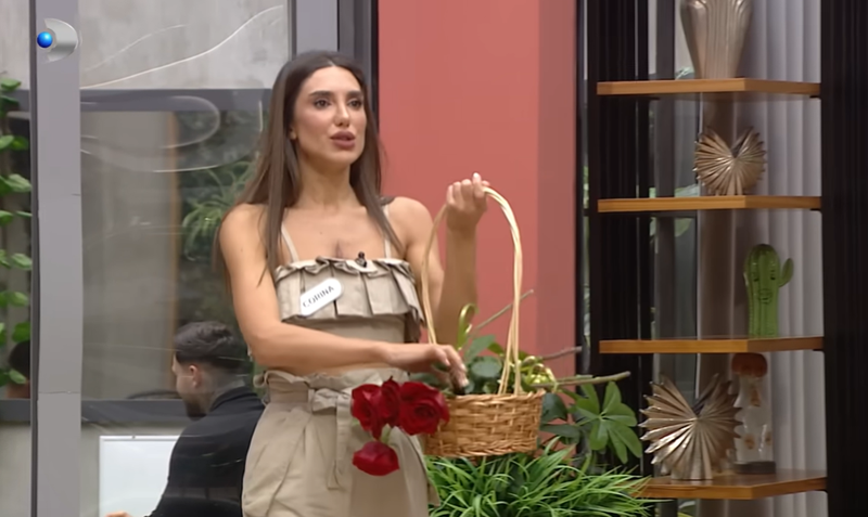 Gestul făcut de Corina stârnește reacții în rândul concurenților din Casa Iubirii 