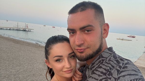 Cătălina Leca &icirc;l face knockout pe Cristi Botgros! Cum a apărut iubita nepotului maestrului Nicolae Botgros &icirc;n mediul online și ce reacție a avut t&acirc;nărul instrumentist