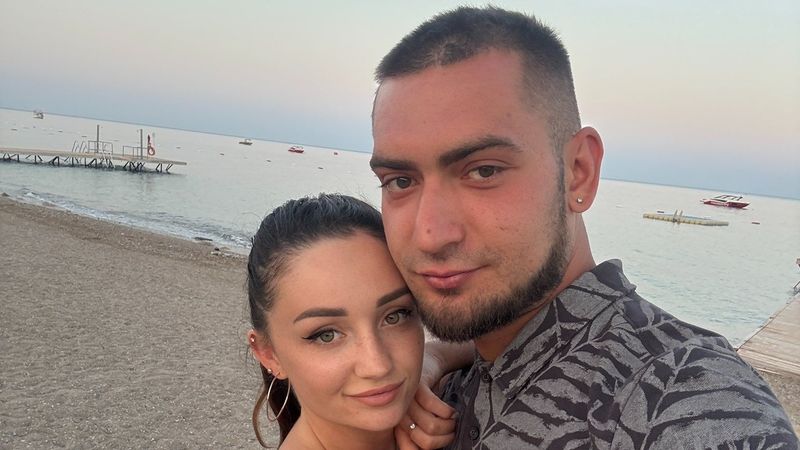 Cătălina Leca &icirc;l face knockout pe Cristi Botgros! Cum a apărut iubita nepotului maestrului Nicolae Botgros &icirc;n mediul online și ce reacție a avut t&acirc;nărul instrumentist
