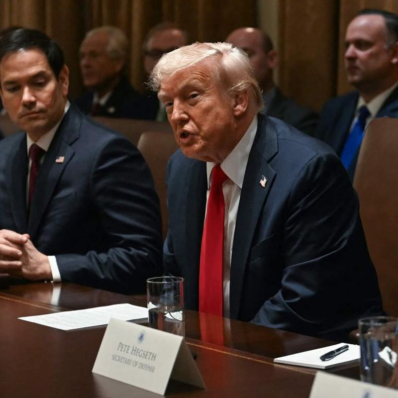 Gestul făcut de Donald Trump față de două jurnaliste 