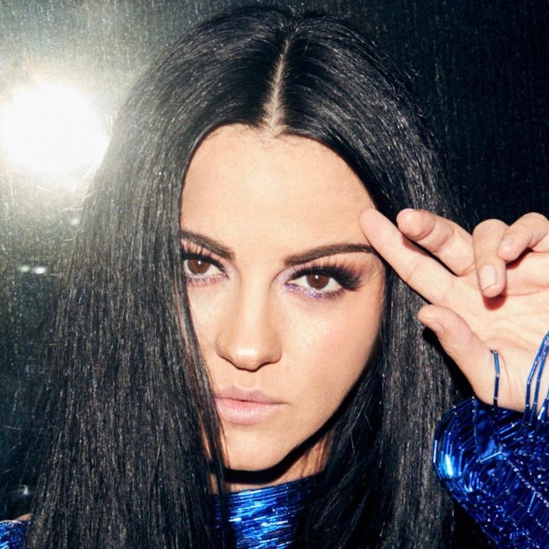 Maite Perroni se confruntă cu critici dure la adresa corpului său.