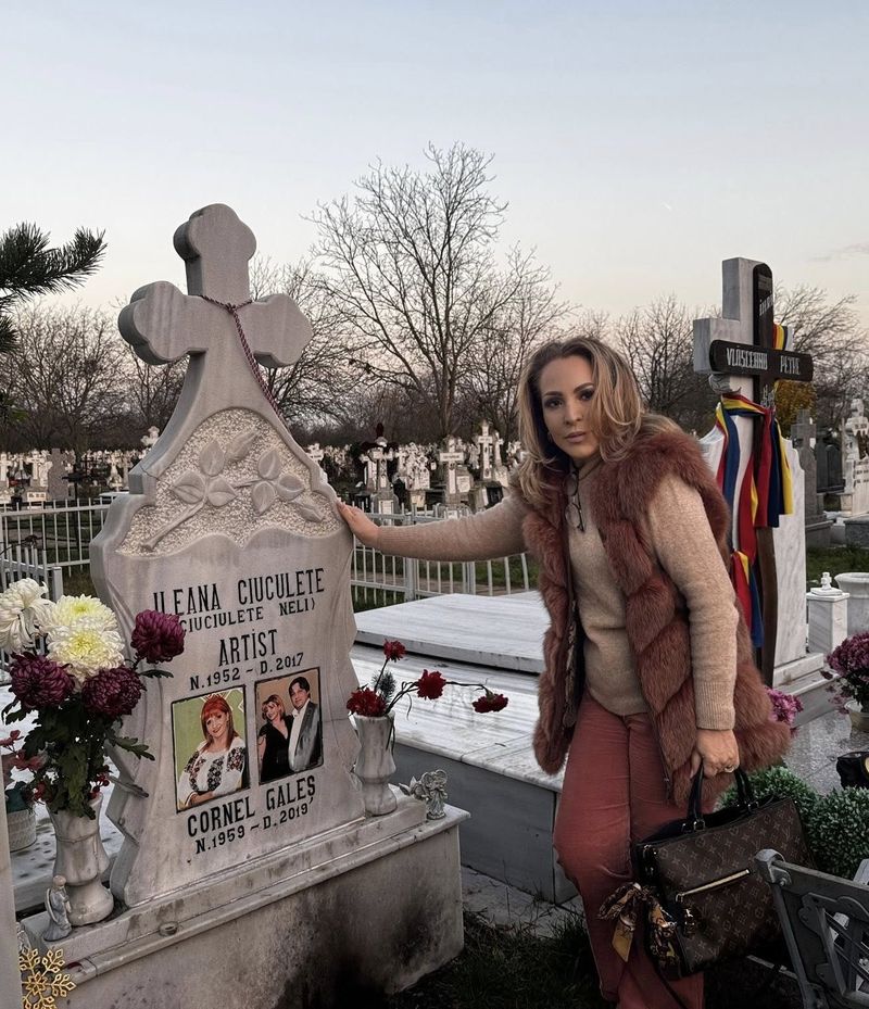  Jeni Nicolau s-a oprit la mormântul artistei Ileana Ciuculete