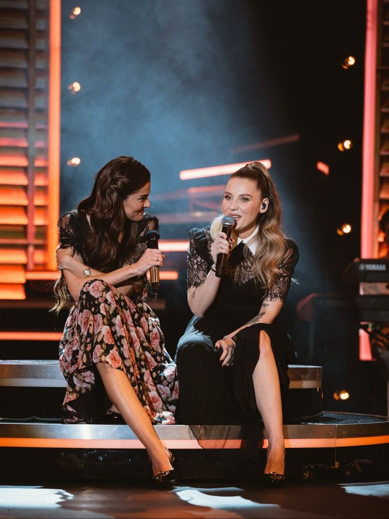 Theo Rose și Alessandra au decis acum să încheie colaborarea lor muzicală