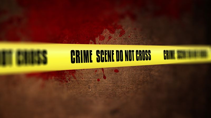 Un tânăr de 28 de ani a fost găsit mort într-un apartament