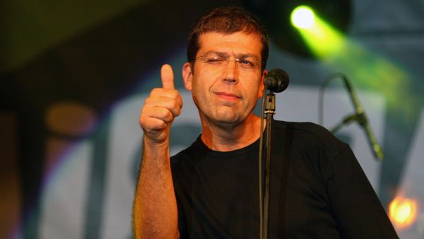 O persoană apropiată lui Adrian Pleșca a decis să vorbească despre ultima zi din viața artistului, dezvăluind DETALII SFÂȘIETOARE. În vocea lui Artan se simțea o neliniște pe care NU O POATE UITA: "Era așa, ceva, ca și cum, nu știu, era o disperare"