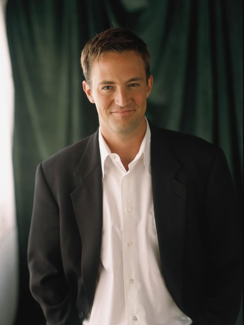 Matthew Perry s-a stins din viață la 54 de ani 