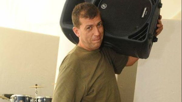 În ultimele mesaje ale lui Adrian Pleșca era o tristețe adâncă pe care apropiații n-au înțeles-o la timp. Nimeni nu a vrut SĂ-L CREADĂ atunci... până când tragedia a confirmat totul: "Să vii acum. După ce mor o să..."Ce s-a întâmplat apoi e greu de spus