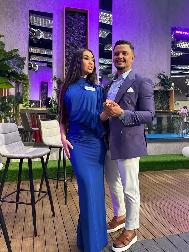 Alexandrina, criticată de o urmăritoare 