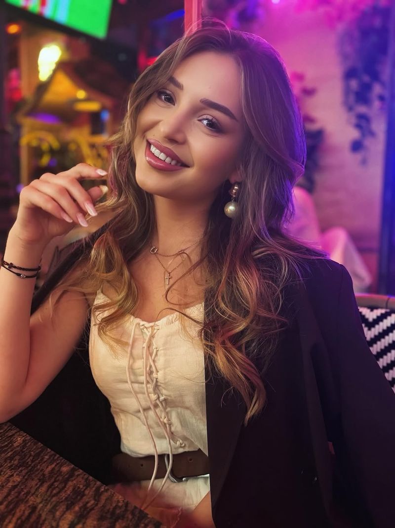 Mesajul postat de Veronica, concurenta din Casa Iubirii