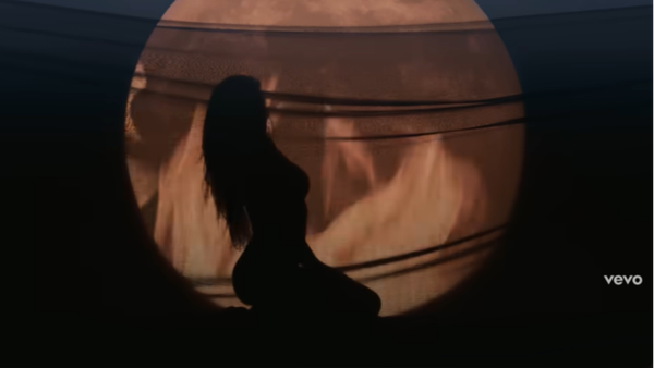 KAROL G a lansat videoclipul piesei "Ivonny Bonita"