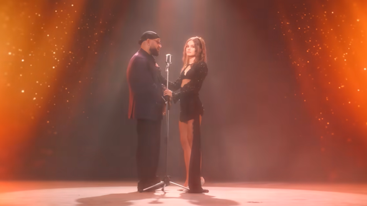 Theo Rose și Lazy Ed au lansat piesa "Casa de nebuni". 