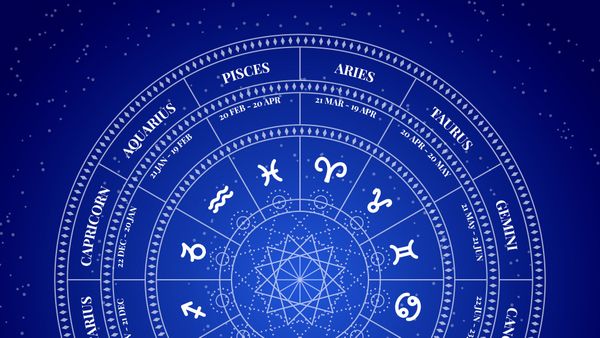 HOROSCOP 19 decembrie. O surpriză &icirc;n plan financiar rescrie finalul lui 2025 pentru o zodie! Sume mari de bani &icirc;i intră &icirc;n conturi, iar oportunitățile apar la tot pasul. Universul o răsplătește, &icirc;n sf&acirc;rșit, pentru răbdare și eforturile depuse