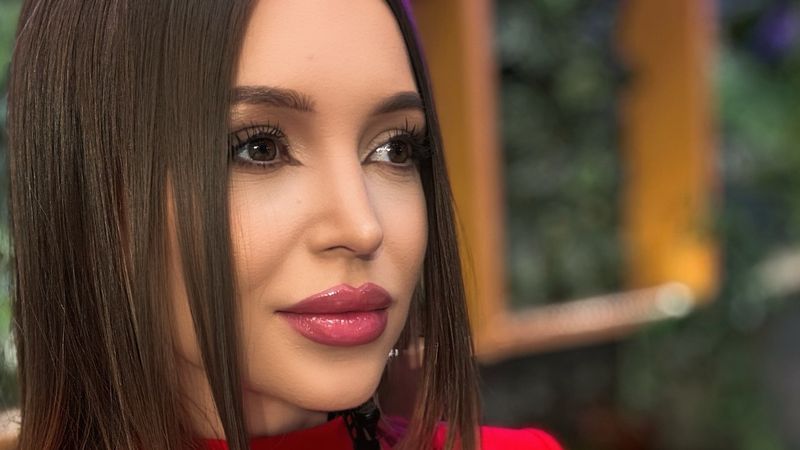 După ce a ajuns acasă, Veronica a recunoscut totul &icirc;ntr-un mesaj postat &icirc;n mediul online. Susținătorii NU SE AȘTEPTAU la adevărul care a ieșit la iveală: "Nu-mi vine să cred...". Ce mărturisiri face și ce i s-a &icirc;nt&acirc;mplat concurentei din Casa Iubirii