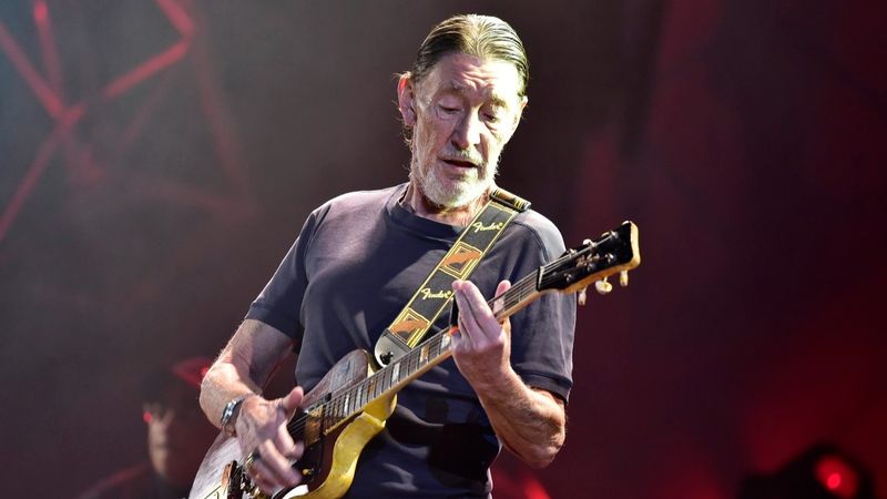 Tragedie &icirc;n industria muzicală &icirc;nainte de sărbători! C&acirc;ntărețul Chris Rea, cunoscut publicului datorită piesei &bdquo;Driving Home for Christmas&rdquo;, a murit la 74 de ani: &bdquo;S-a stins din viață liniștit, astăzi, &icirc;ntr-un spital, după o scurtă suferință&rdquo;