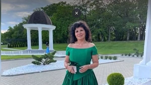 Crima pentru moștenire de la Sibiu! Vecinii și colegii asistentei, &icirc;n stare de șoc. Ce spune managerul spitalului din Cisnadie unde lucra femeia: &bdquo;Nu lipsesc substanțe din stoc&rdquo;
