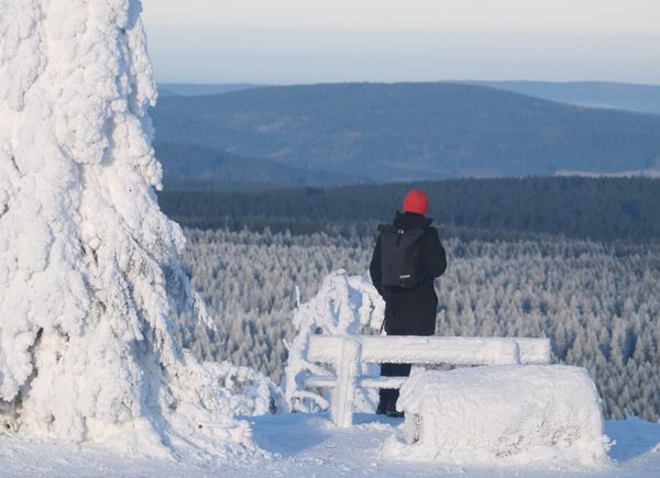 Meteorologii au actualizat vremea! La munte se depun p&acirc;nă la 50 de centimetri de zăpadă